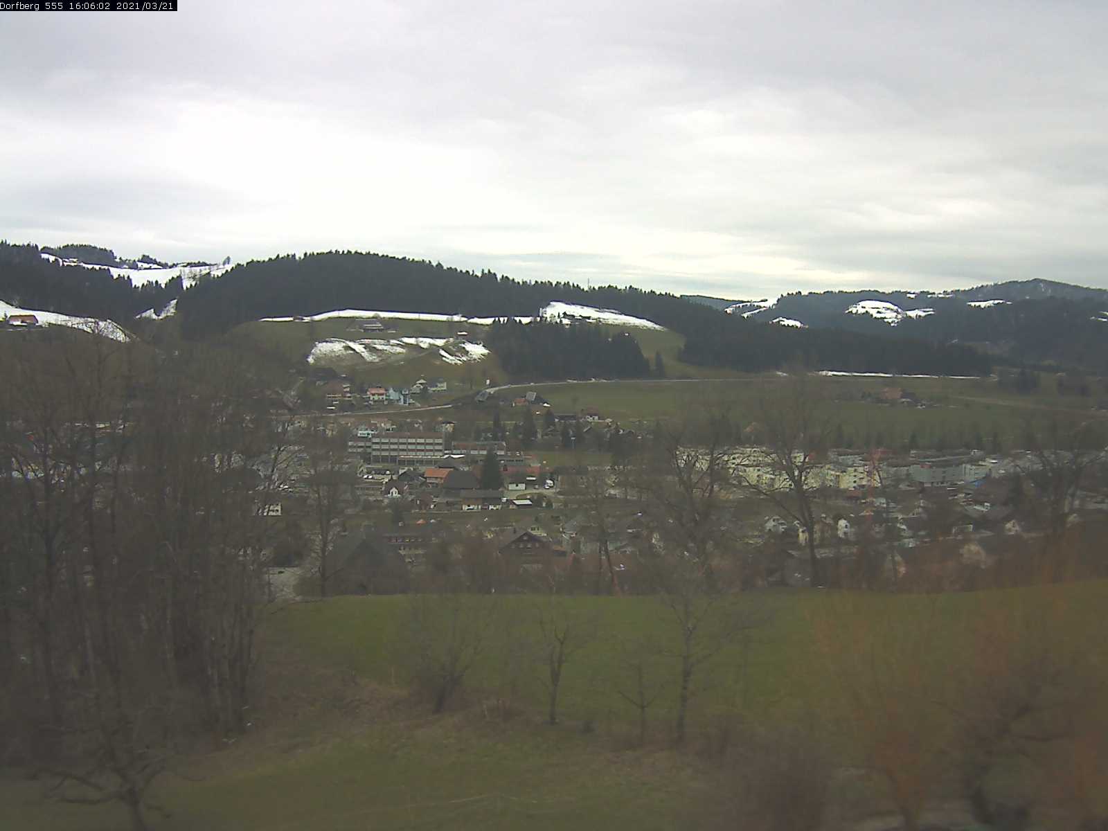 Webcam-Bild: Aussicht vom Dorfberg in Langnau 20210321-160601