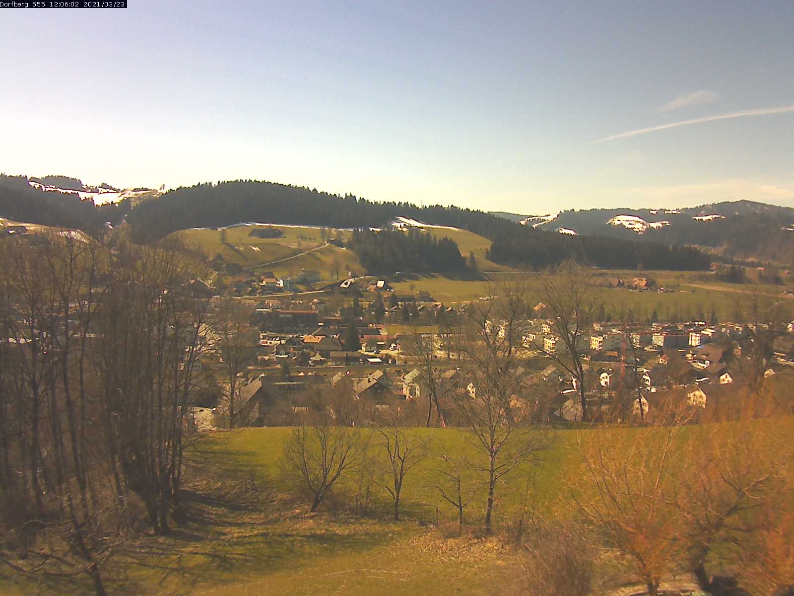 Webcam-Bild: Aussicht vom Dorfberg in Langnau 20210323-120601