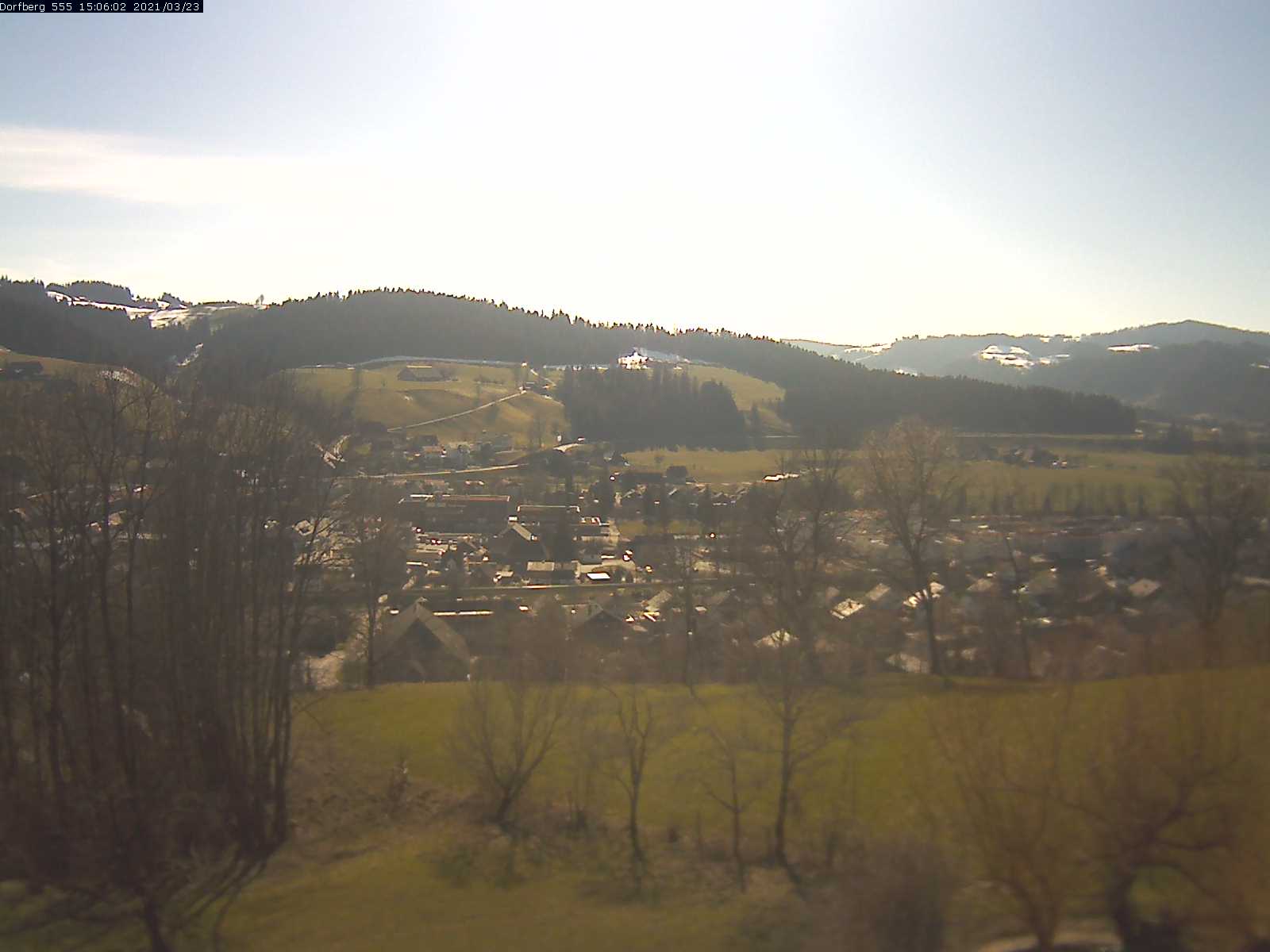 Webcam-Bild: Aussicht vom Dorfberg in Langnau 20210323-150601