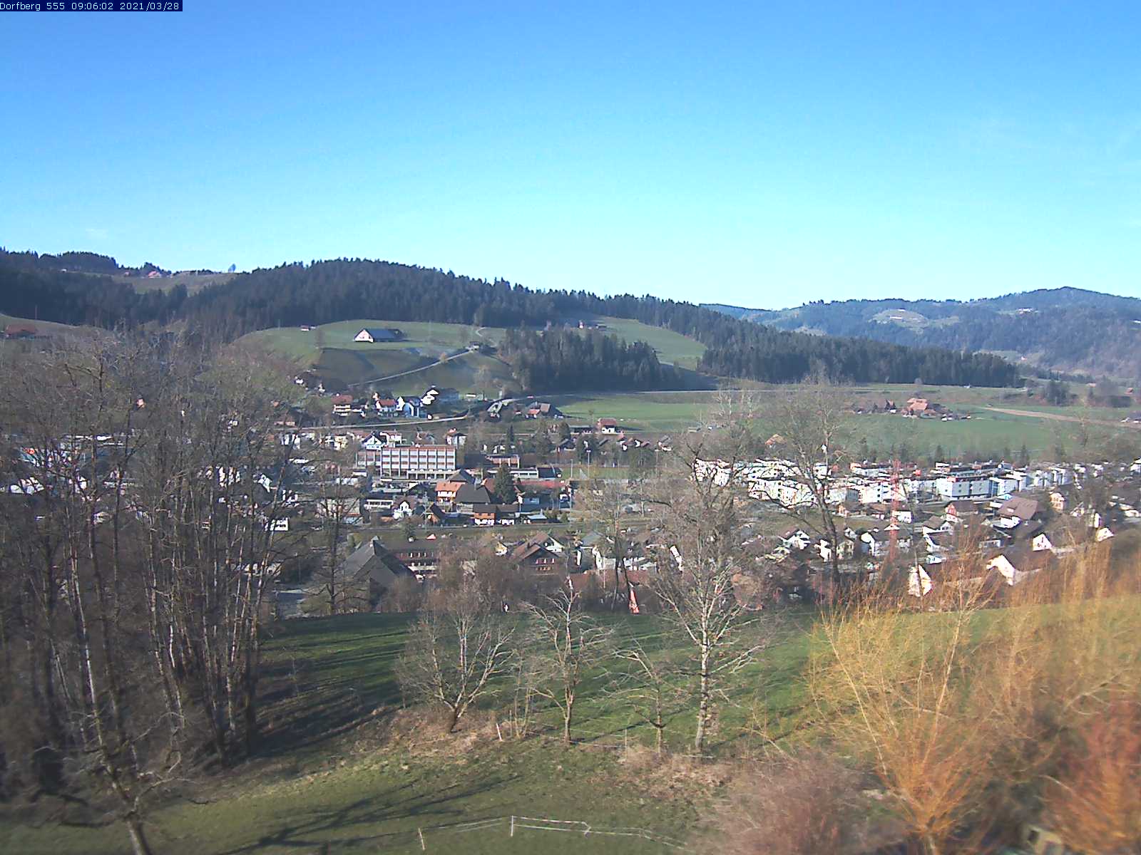 Webcam-Bild: Aussicht vom Dorfberg in Langnau 20210328-090601