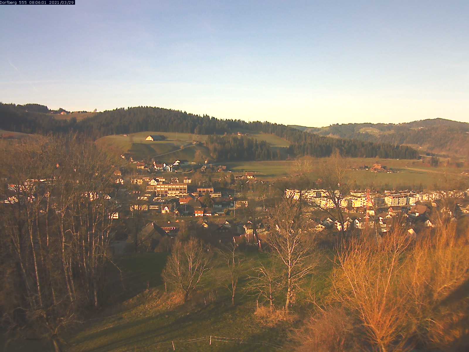 Webcam-Bild: Aussicht vom Dorfberg in Langnau 20210329-080601