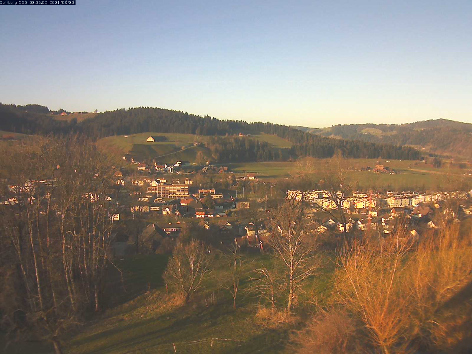 Webcam-Bild: Aussicht vom Dorfberg in Langnau 20210330-080601