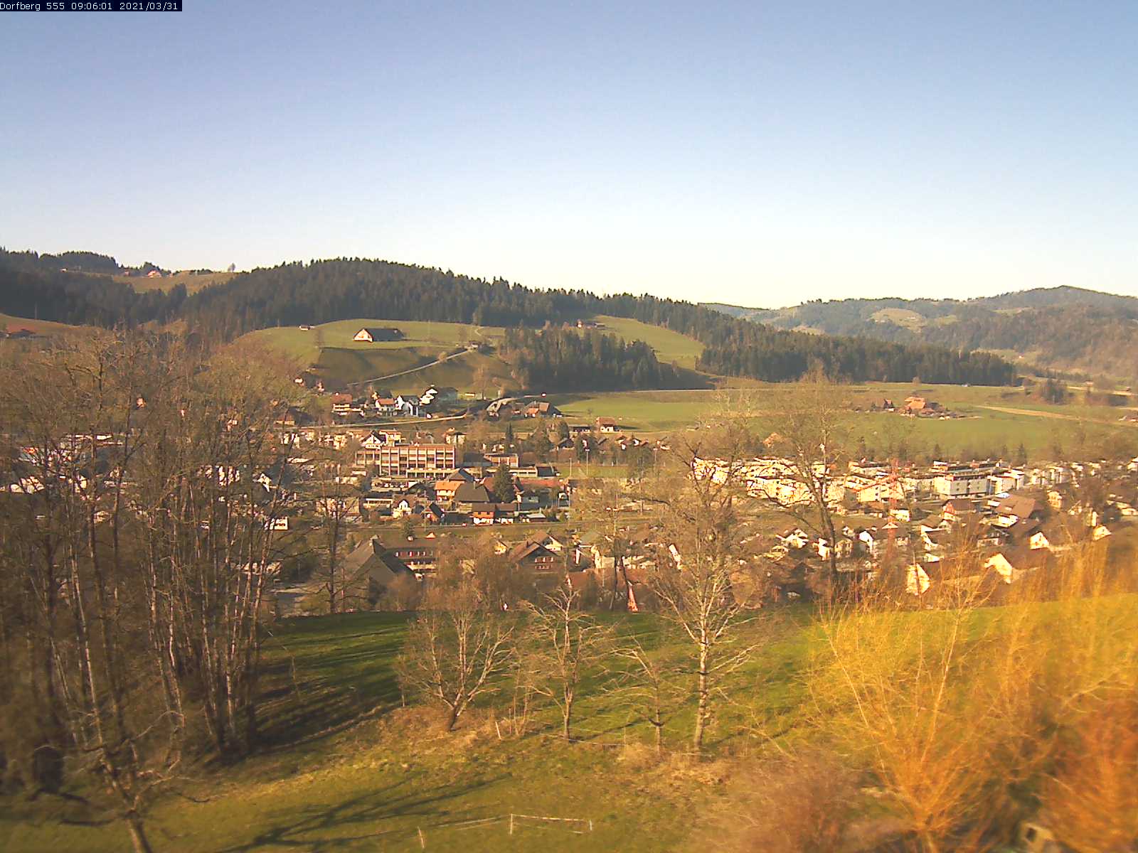Webcam-Bild: Aussicht vom Dorfberg in Langnau 20210331-090601