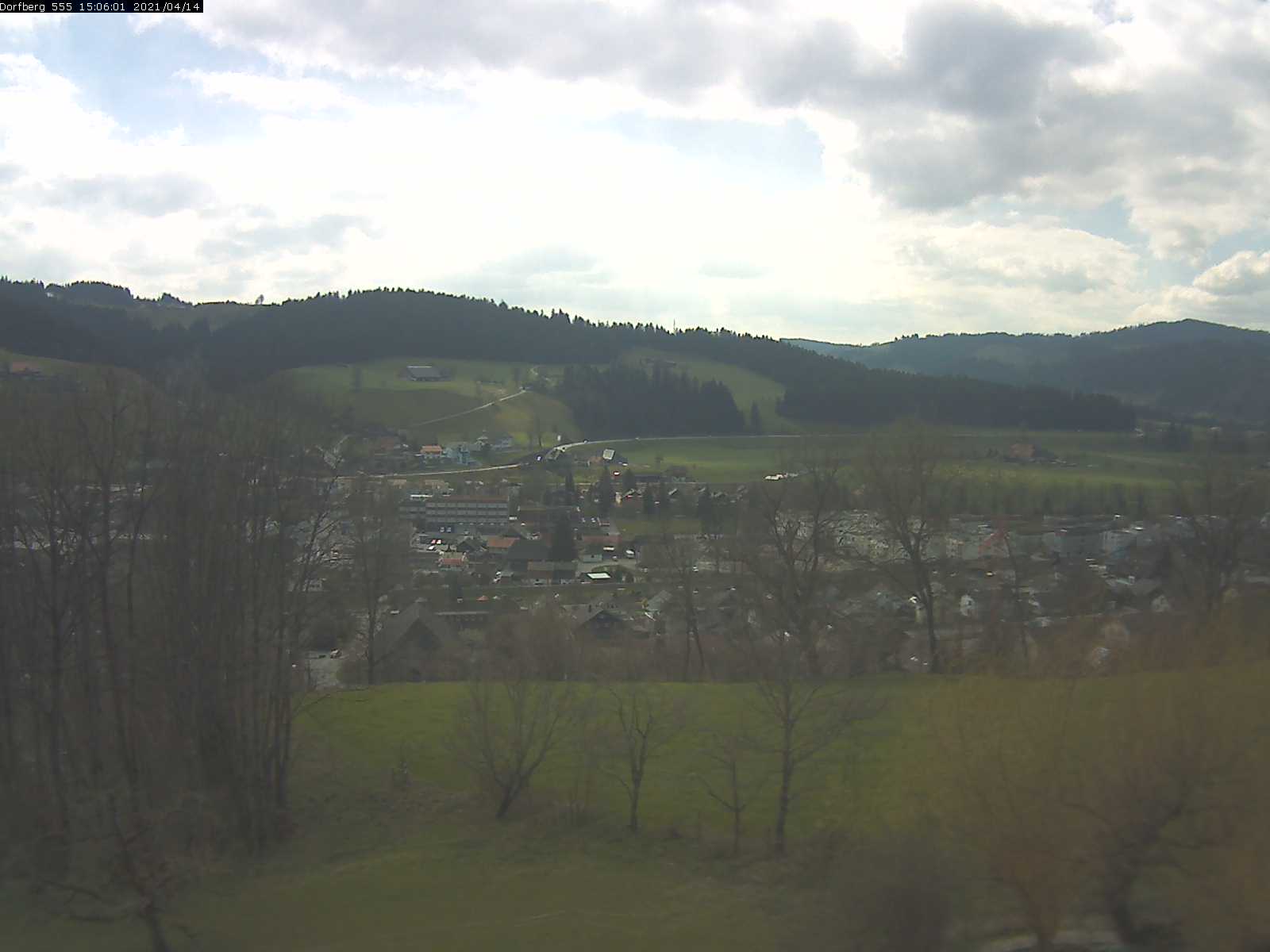 Webcam-Bild: Aussicht vom Dorfberg in Langnau 20210414-150601