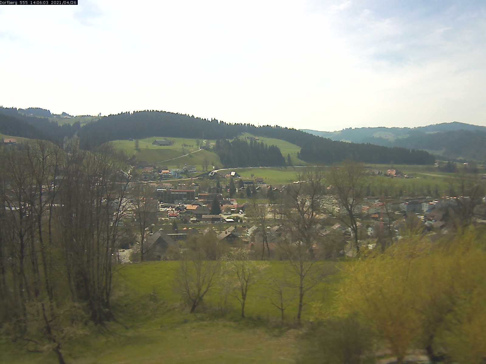 Webcam-Bild: Aussicht vom Dorfberg in Langnau 20210426-140601