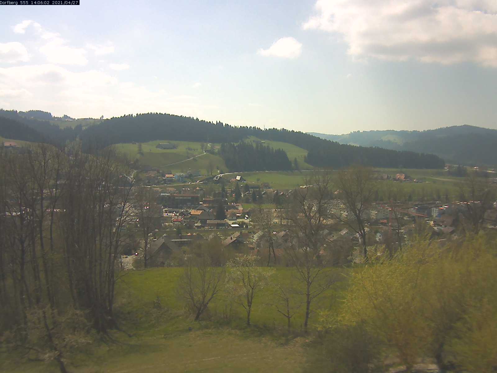 Webcam-Bild: Aussicht vom Dorfberg in Langnau 20210427-140601