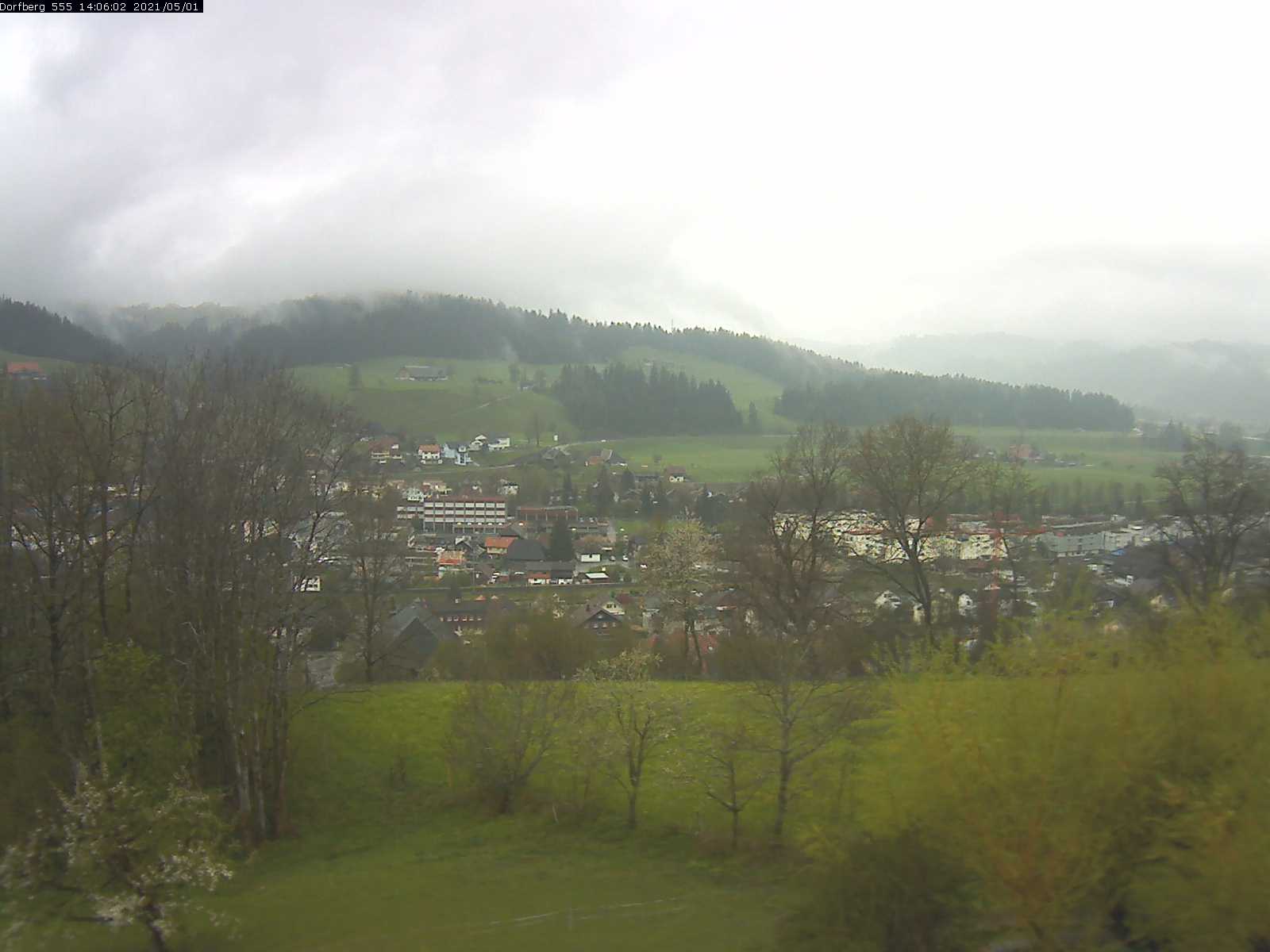 Webcam-Bild: Aussicht vom Dorfberg in Langnau 20210501-140601