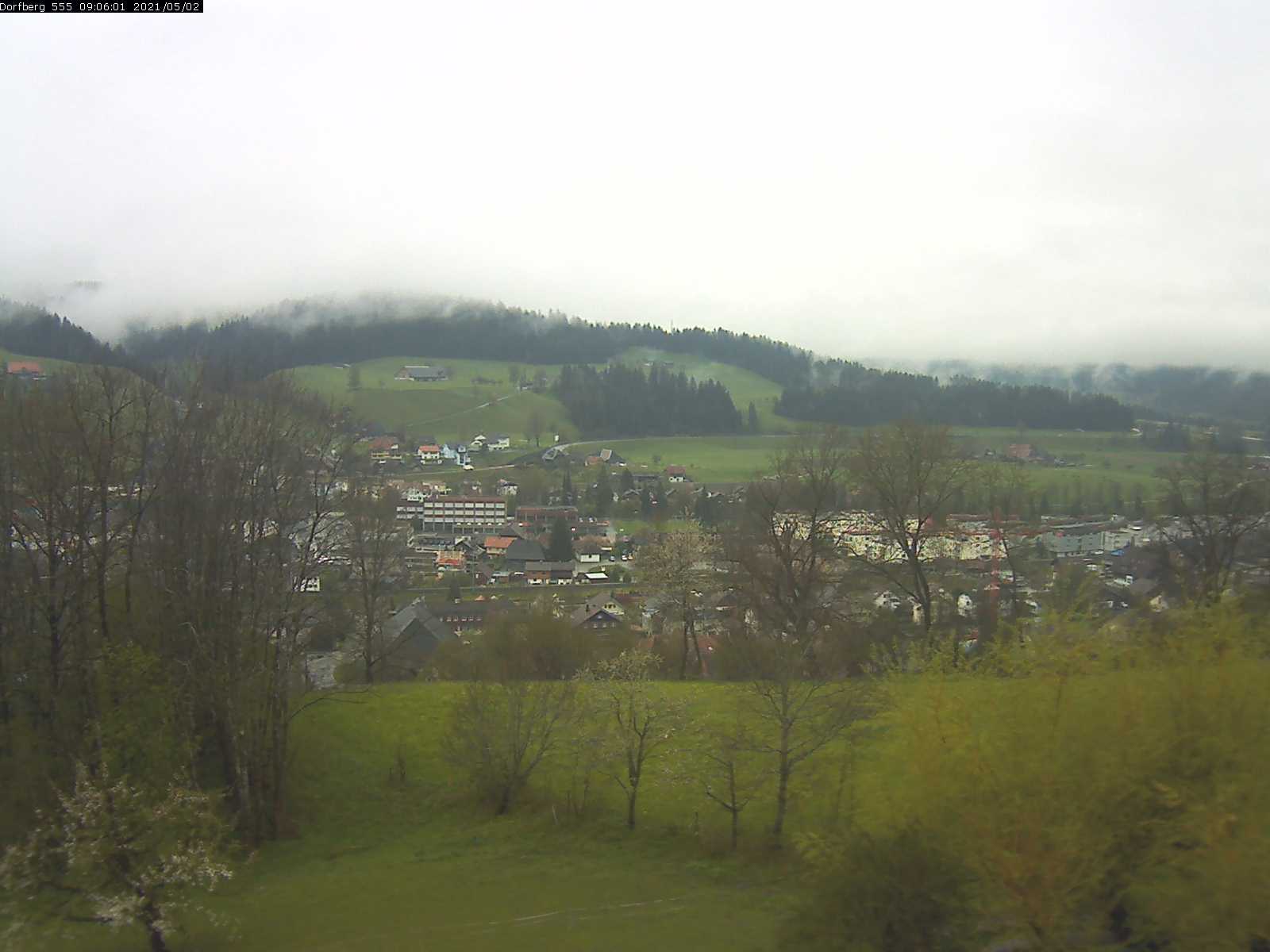 Webcam-Bild: Aussicht vom Dorfberg in Langnau 20210502-090601