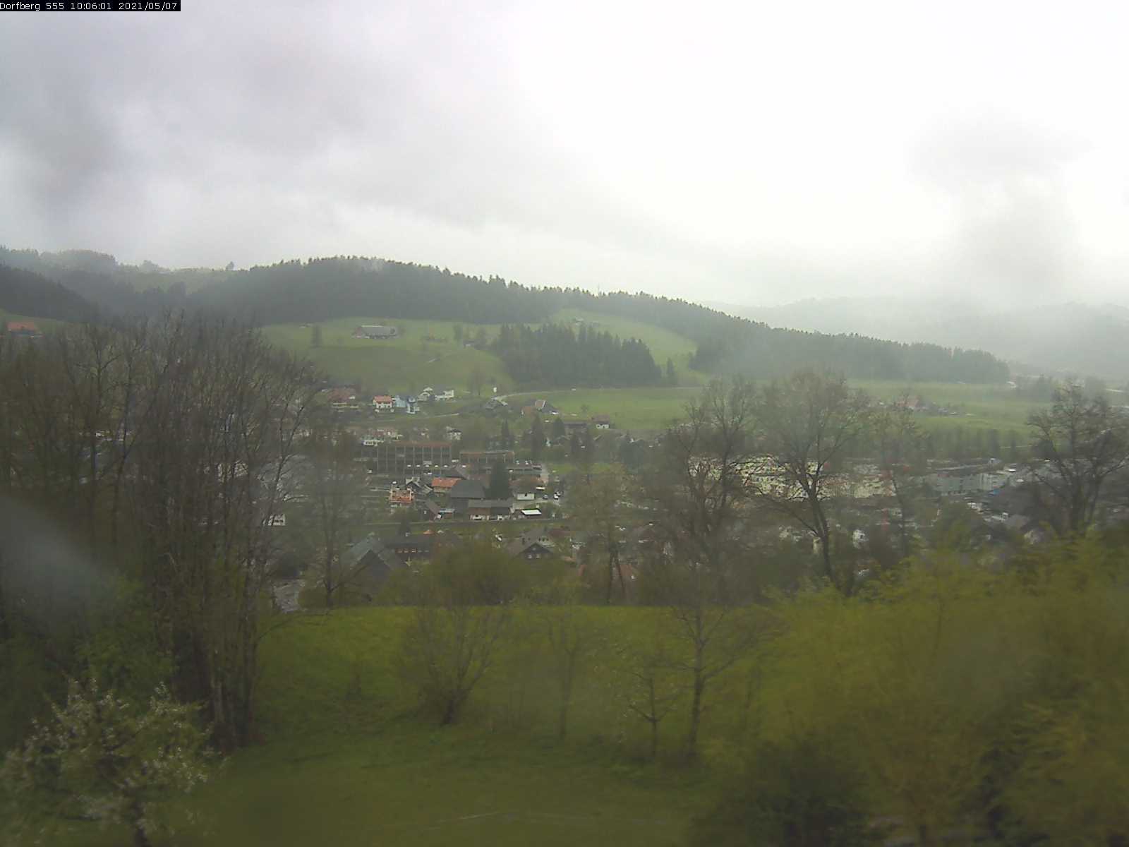 Webcam-Bild: Aussicht vom Dorfberg in Langnau 20210507-100601