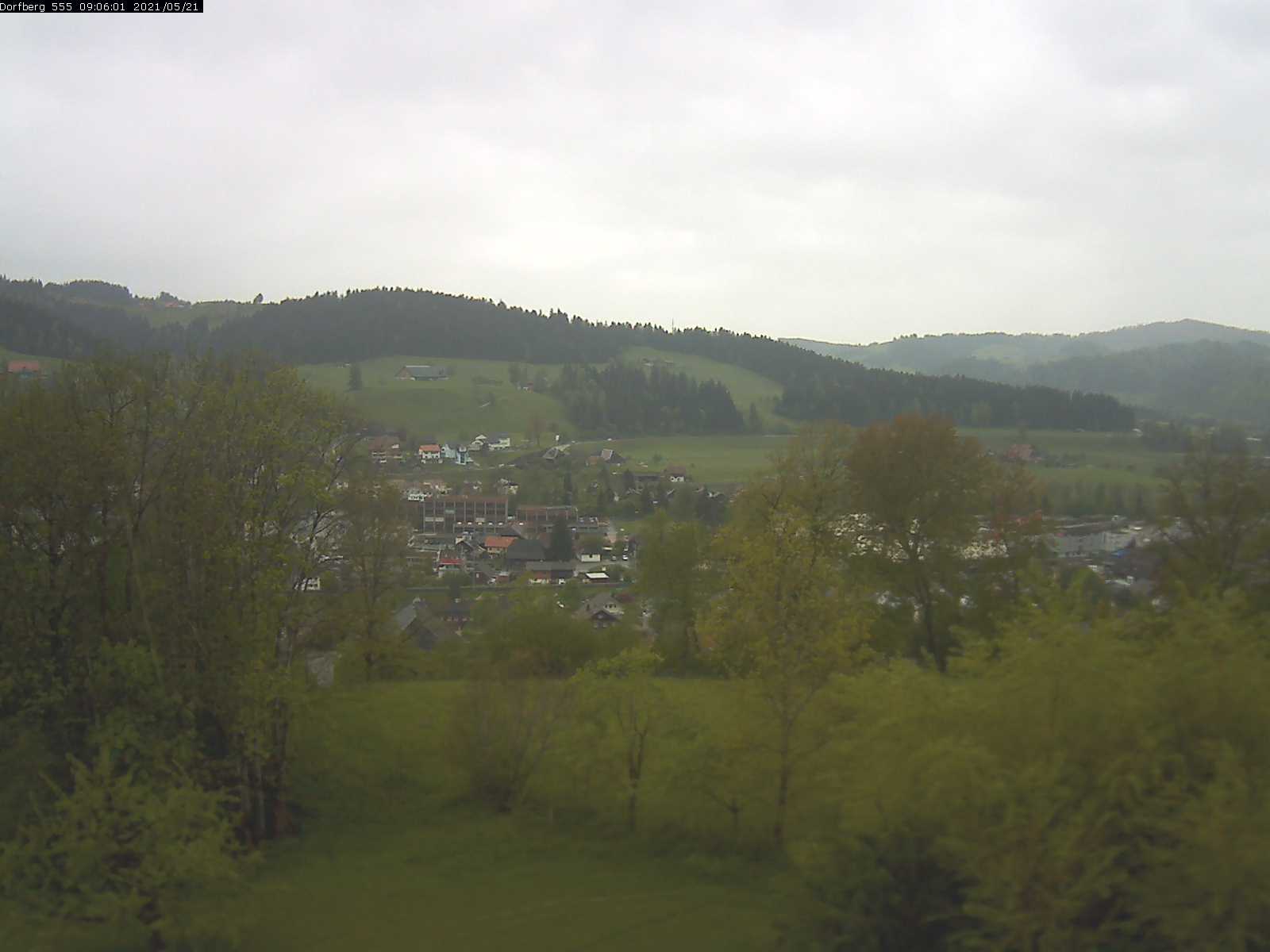 Webcam-Bild: Aussicht vom Dorfberg in Langnau 20210521-090601