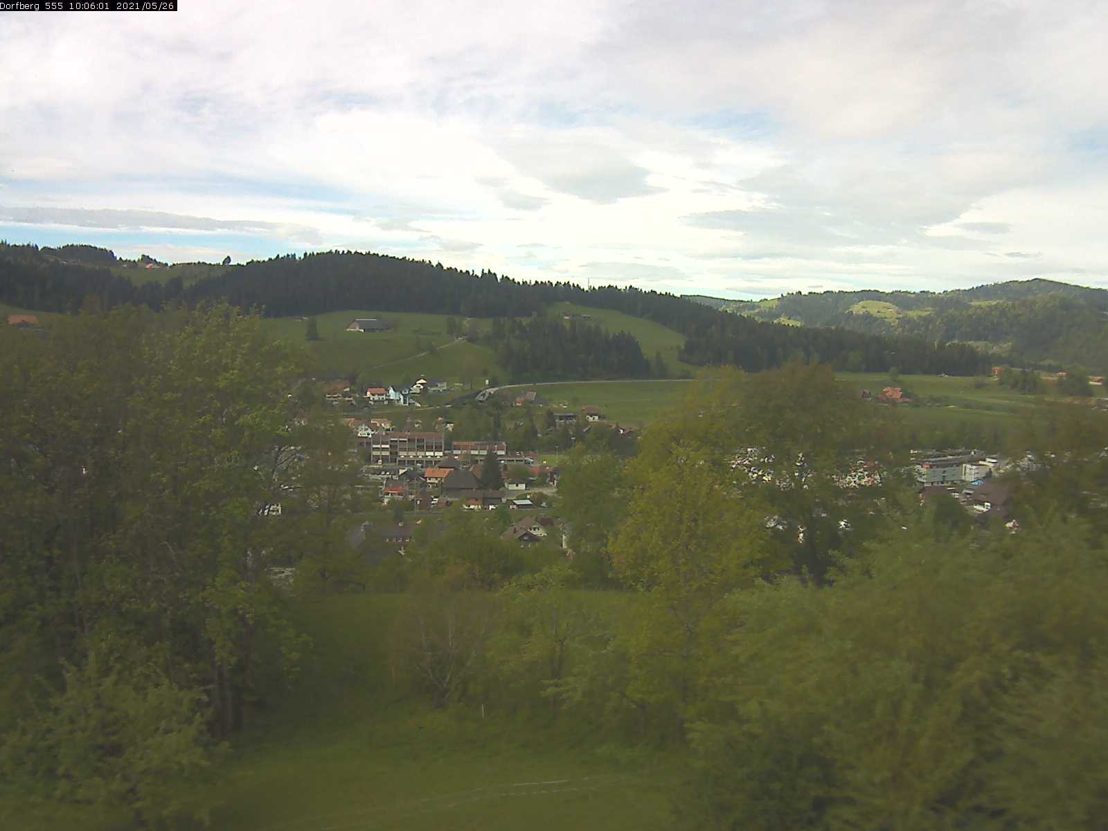 Webcam-Bild: Aussicht vom Dorfberg in Langnau 20210526-100601