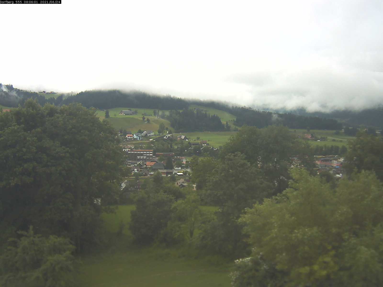 Webcam-Bild: Aussicht vom Dorfberg in Langnau 20210624-080601