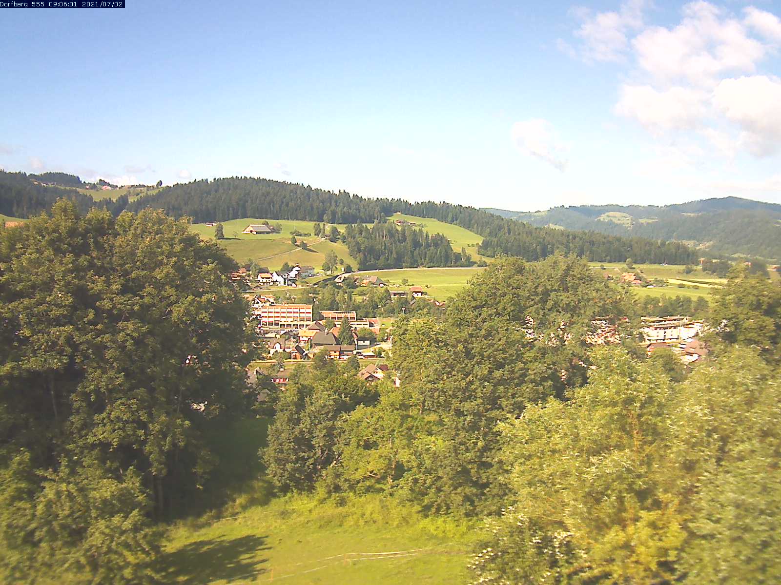 Webcam-Bild: Aussicht vom Dorfberg in Langnau 20210702-090601