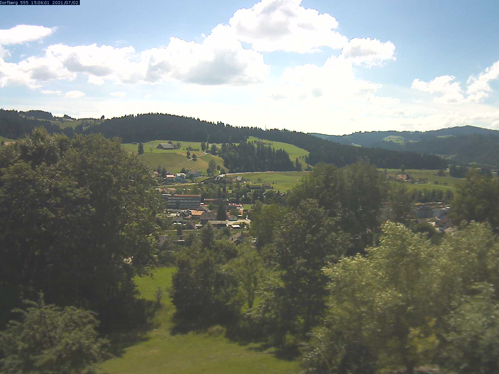 Webcam-Bild: Aussicht vom Dorfberg in Langnau 20210702-150601