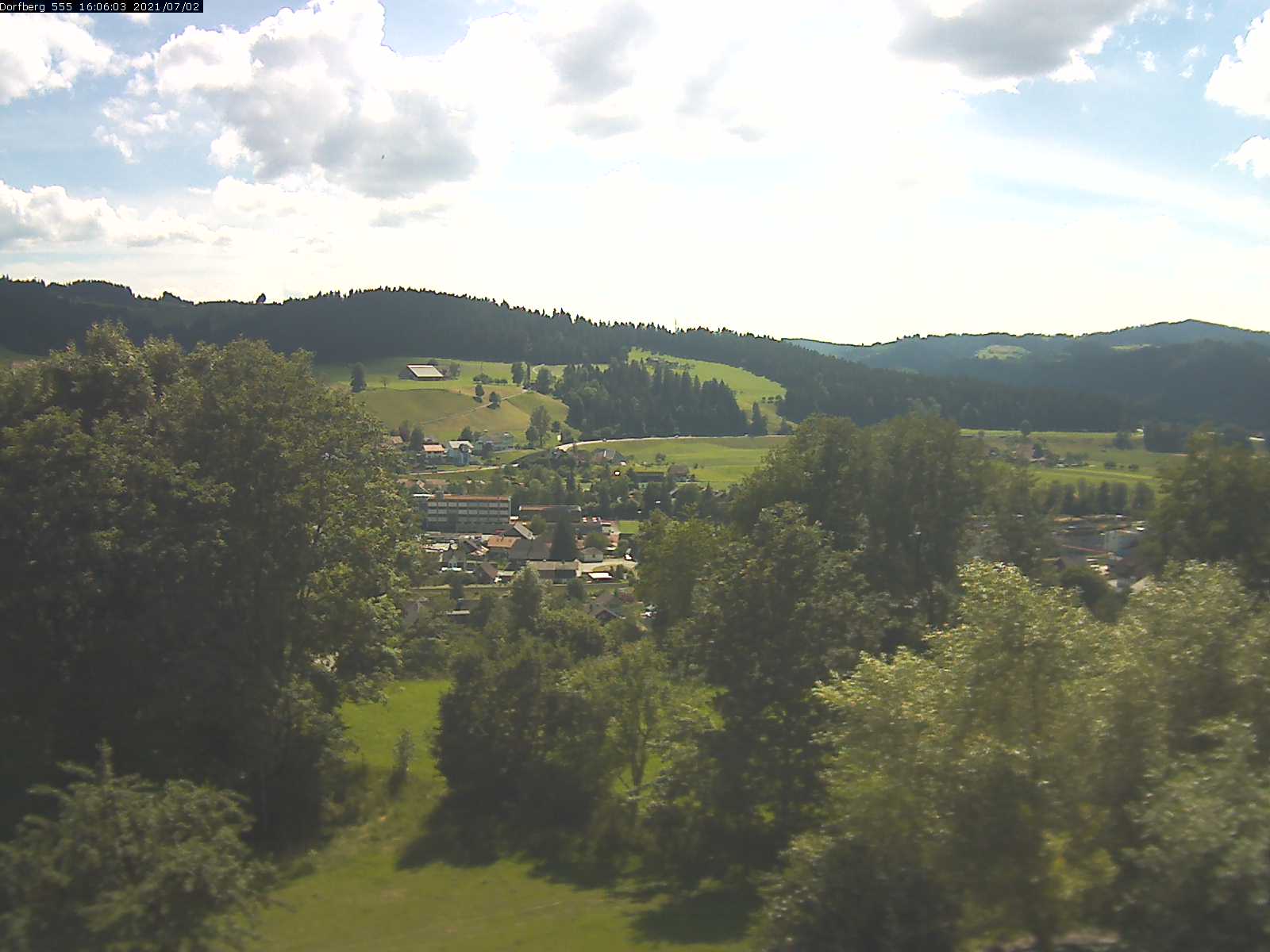 Webcam-Bild: Aussicht vom Dorfberg in Langnau 20210702-160601