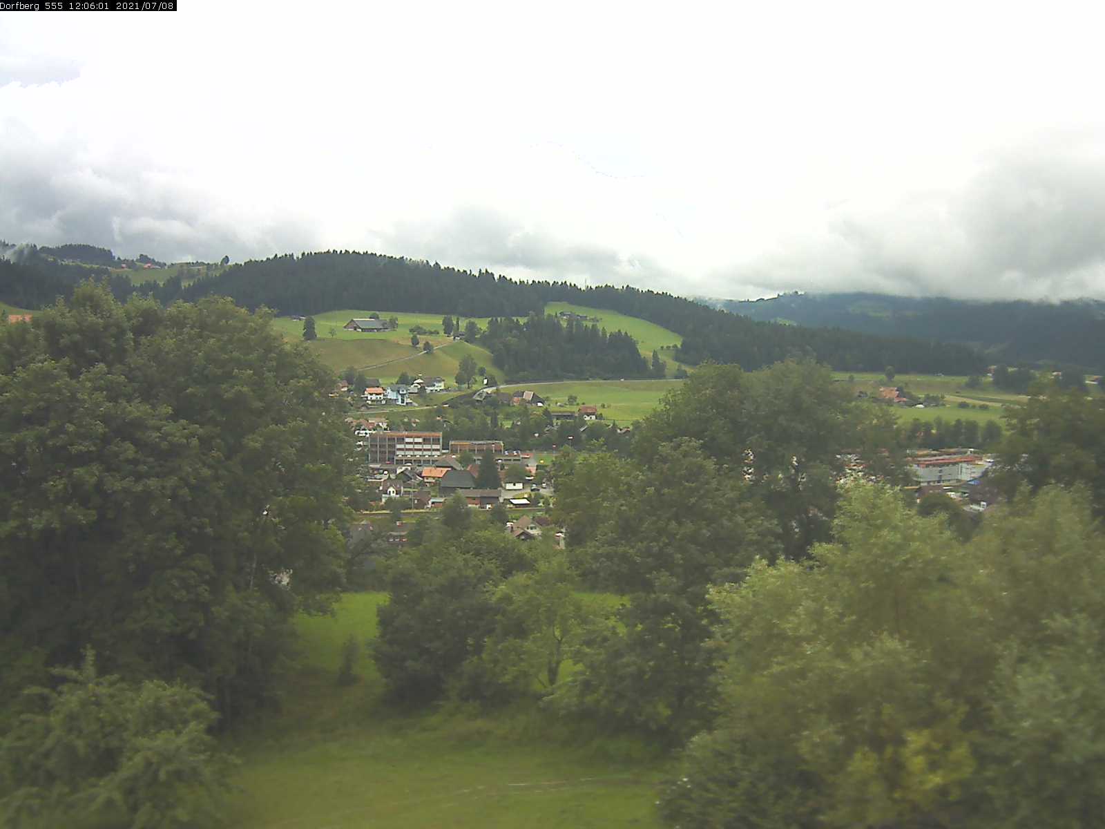 Webcam-Bild: Aussicht vom Dorfberg in Langnau 20210708-120601
