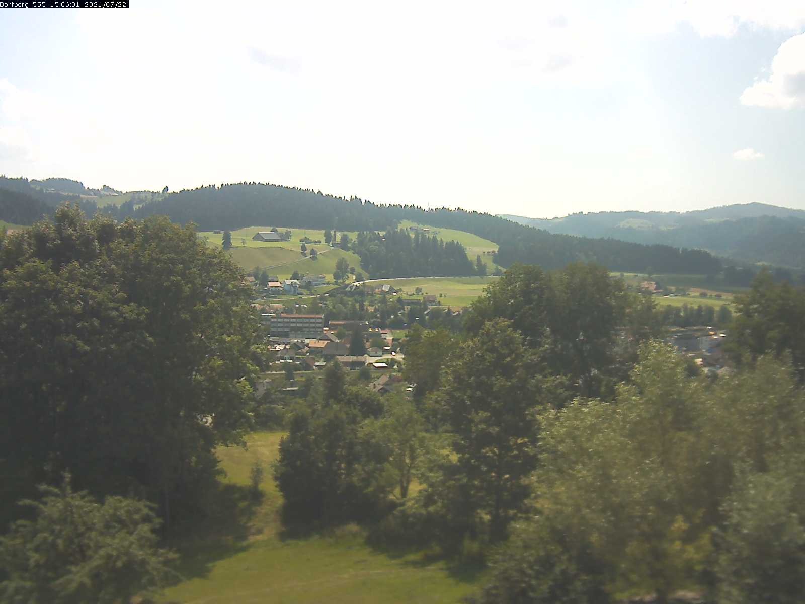Webcam-Bild: Aussicht vom Dorfberg in Langnau 20210722-150601