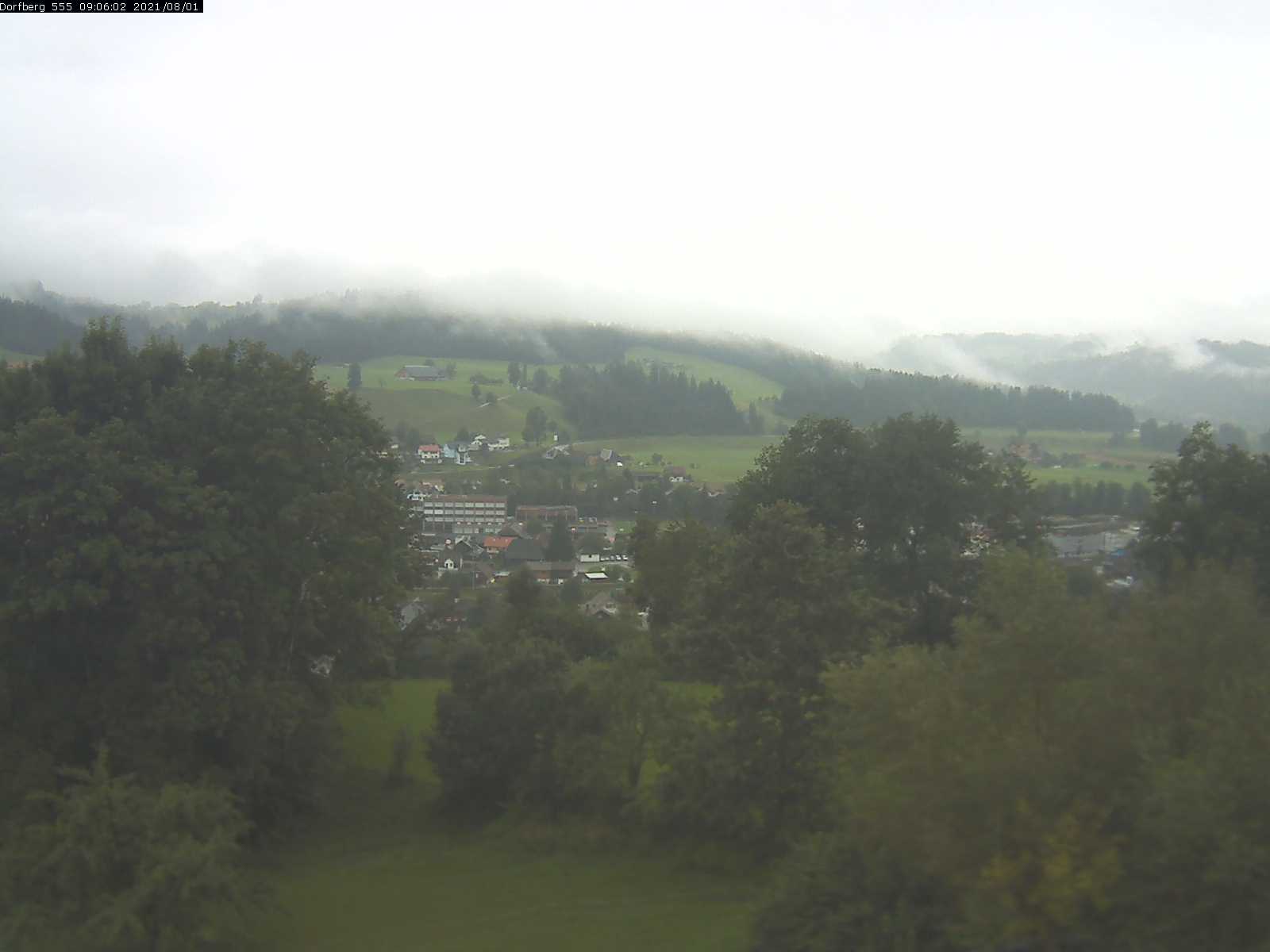 Webcam-Bild: Aussicht vom Dorfberg in Langnau 20210801-090601