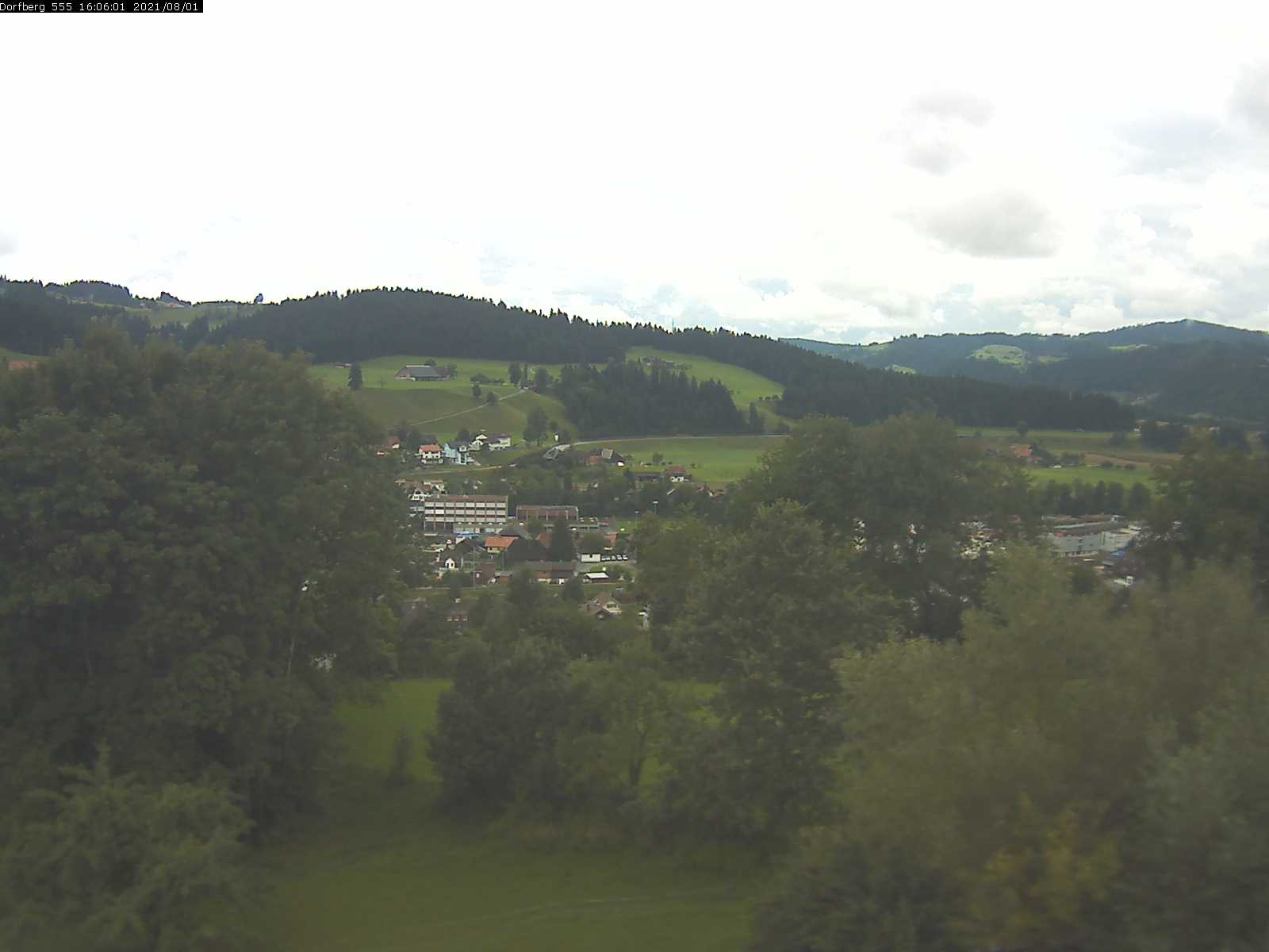 Webcam-Bild: Aussicht vom Dorfberg in Langnau 20210801-160601