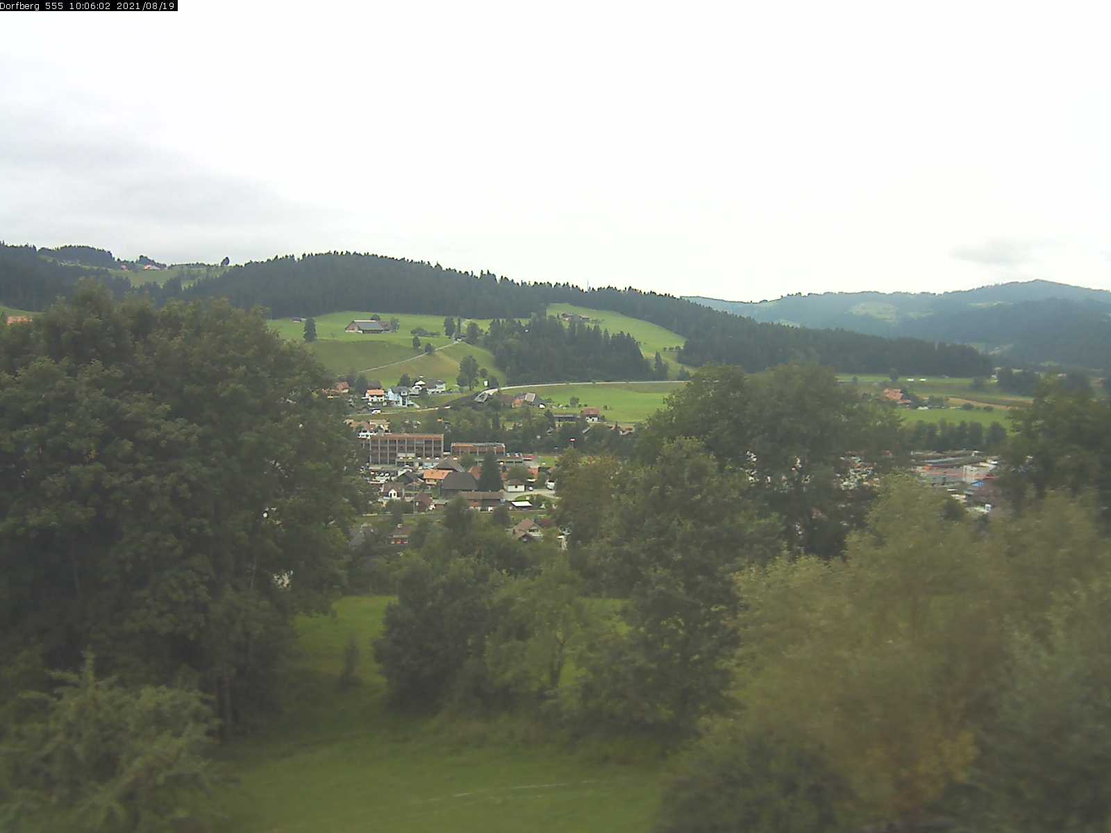 Webcam-Bild: Aussicht vom Dorfberg in Langnau 20210819-100601