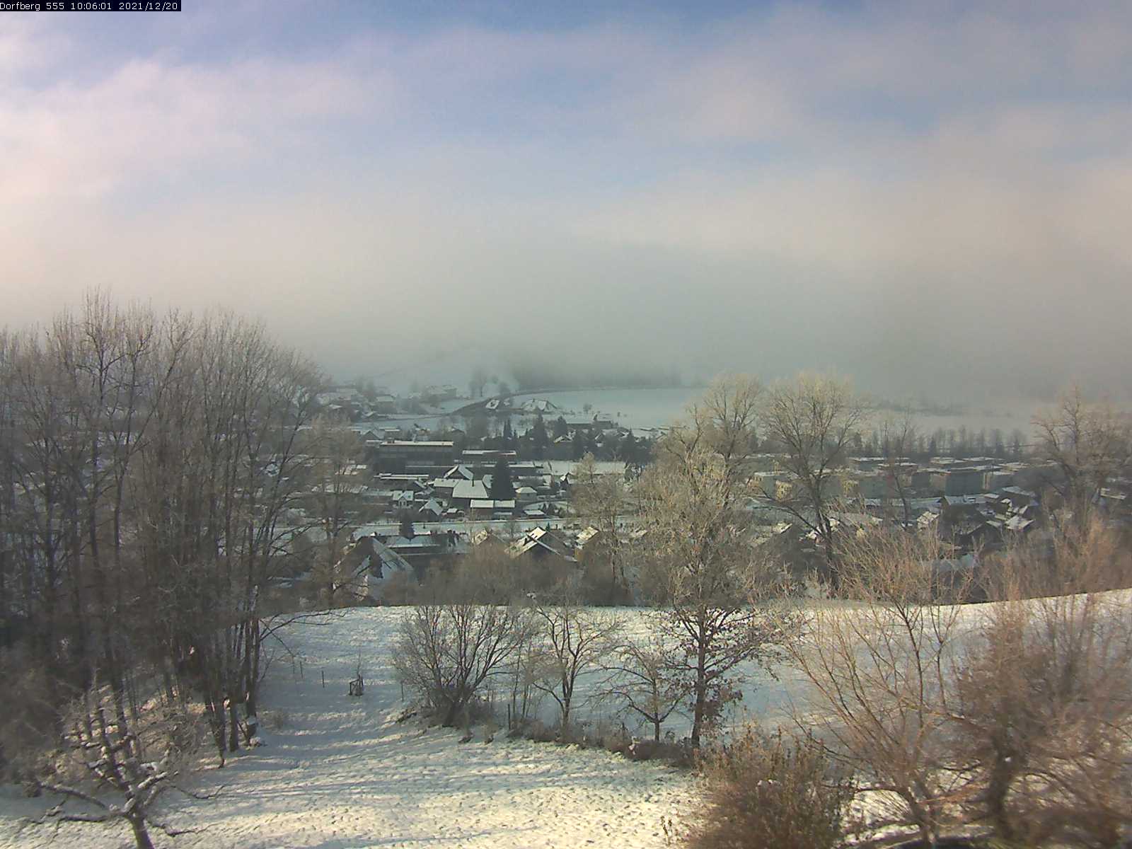 Webcam-Bild: Aussicht vom Dorfberg in Langnau 20211220-100601