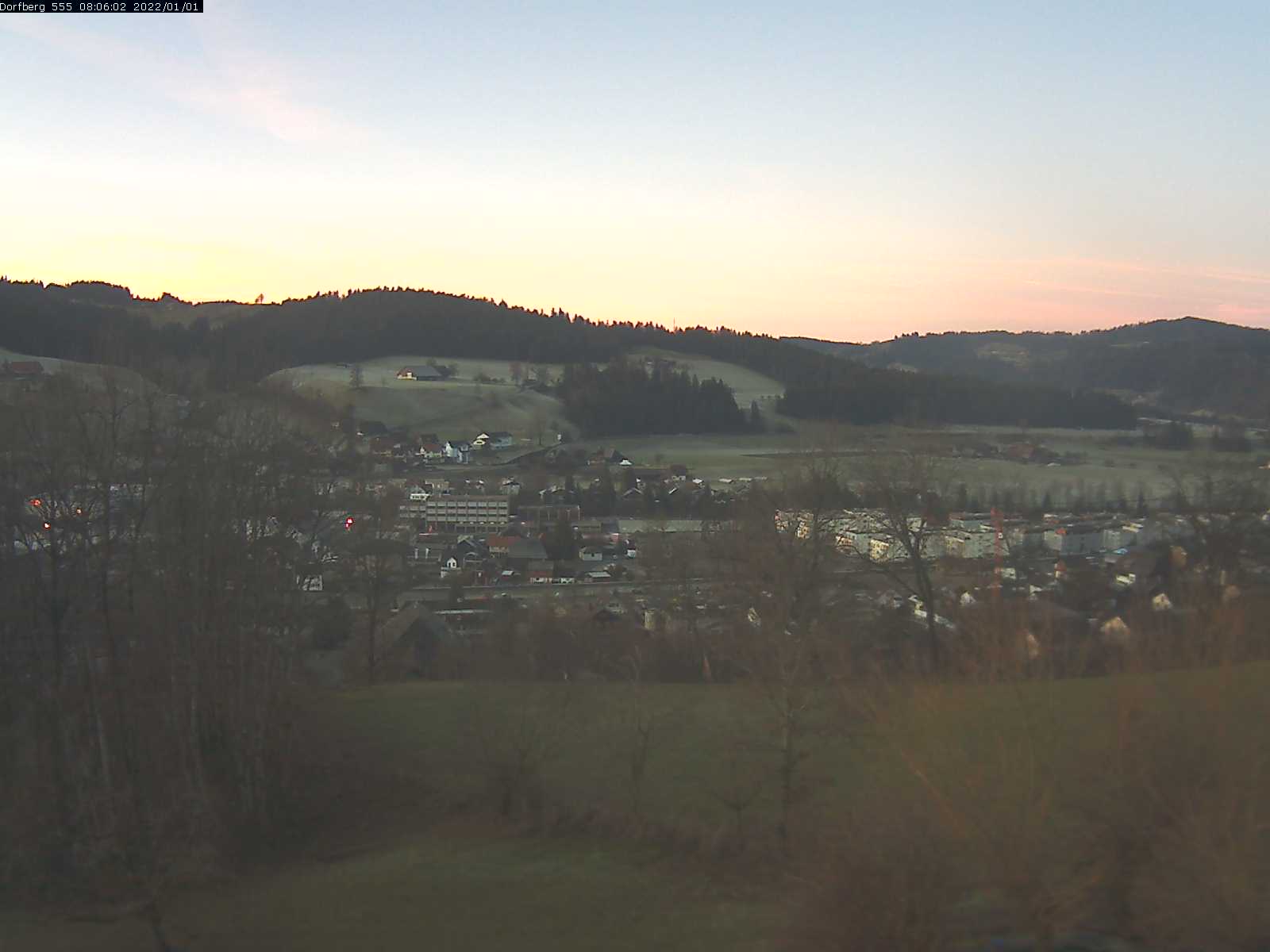 Webcam-Bild: Aussicht vom Dorfberg in Langnau 20220101-080601