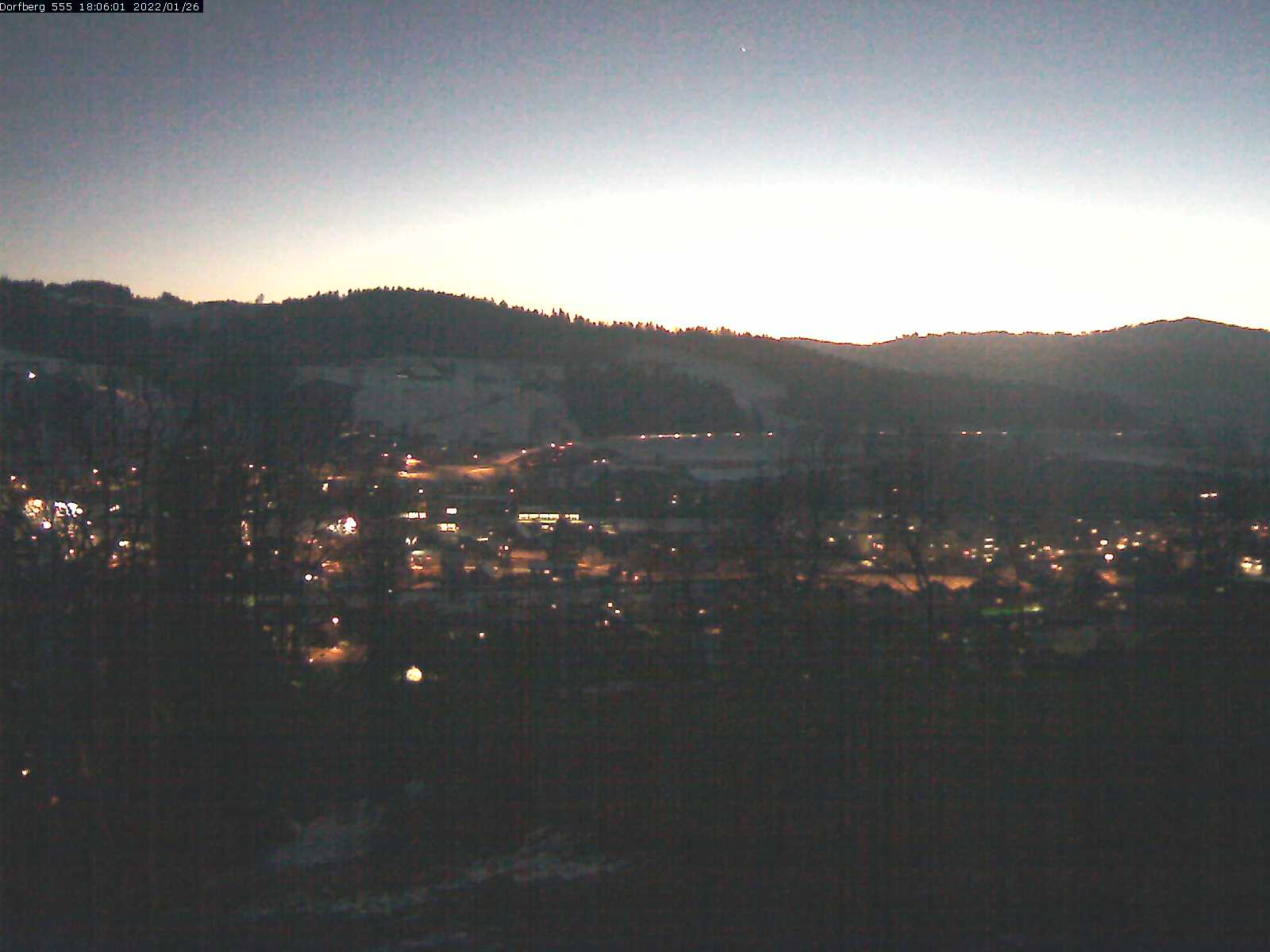 Webcam-Bild: Aussicht vom Dorfberg in Langnau 20220126-180601