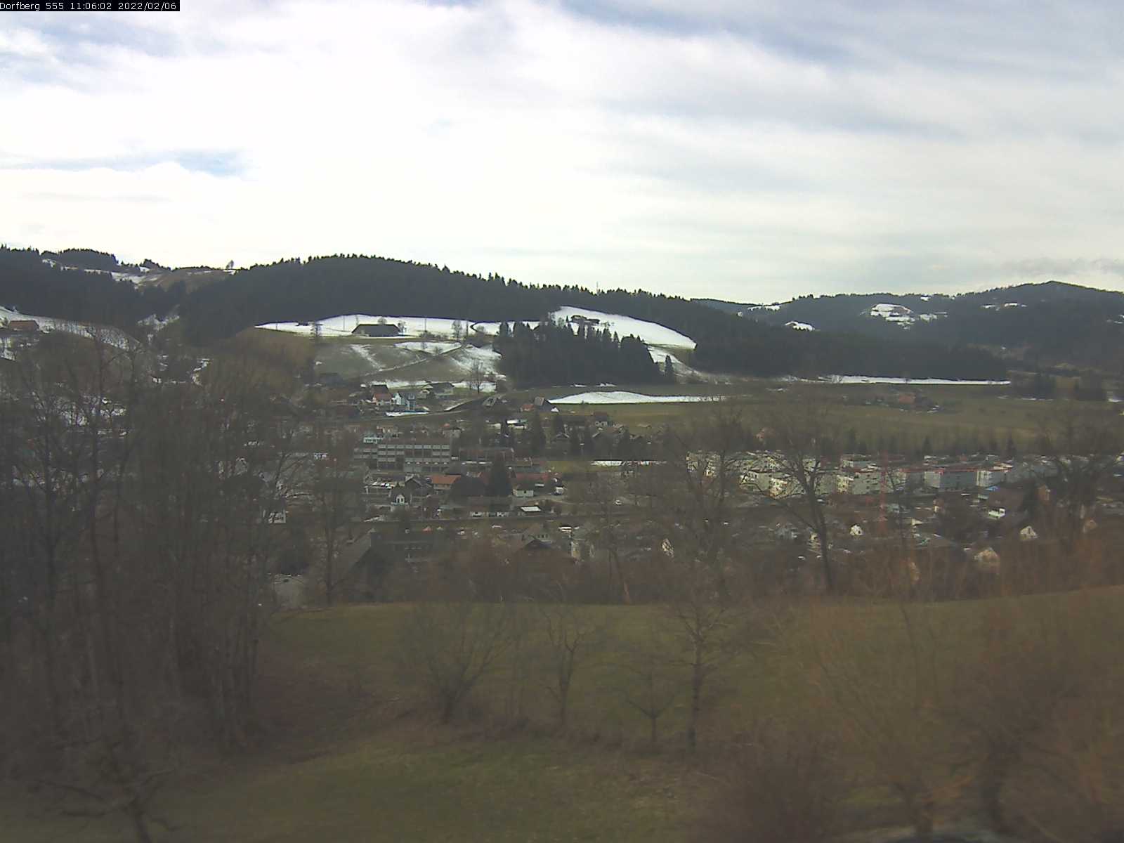 Webcam-Bild: Aussicht vom Dorfberg in Langnau 20220206-110601
