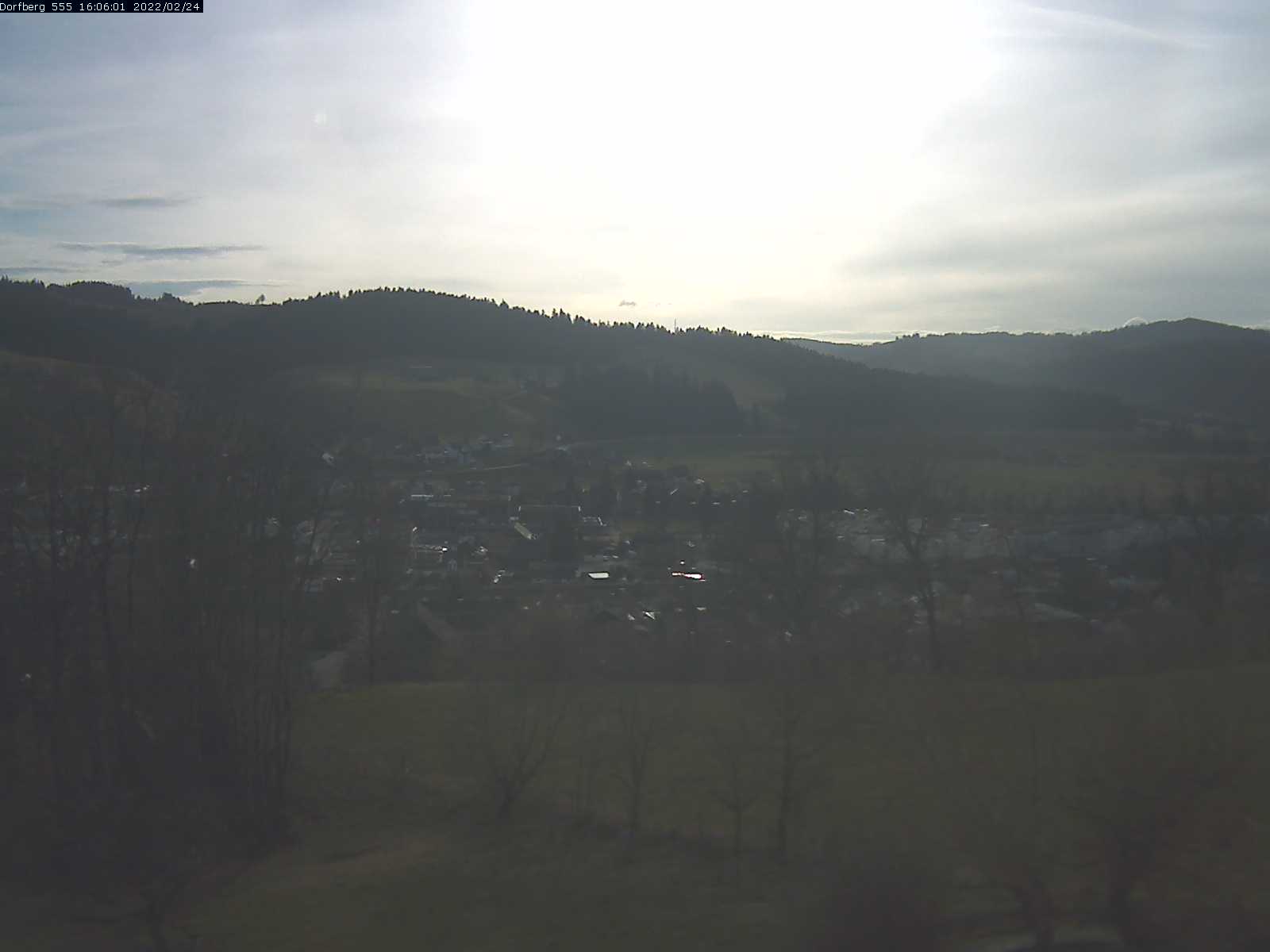 Webcam-Bild: Aussicht vom Dorfberg in Langnau 20220224-160601