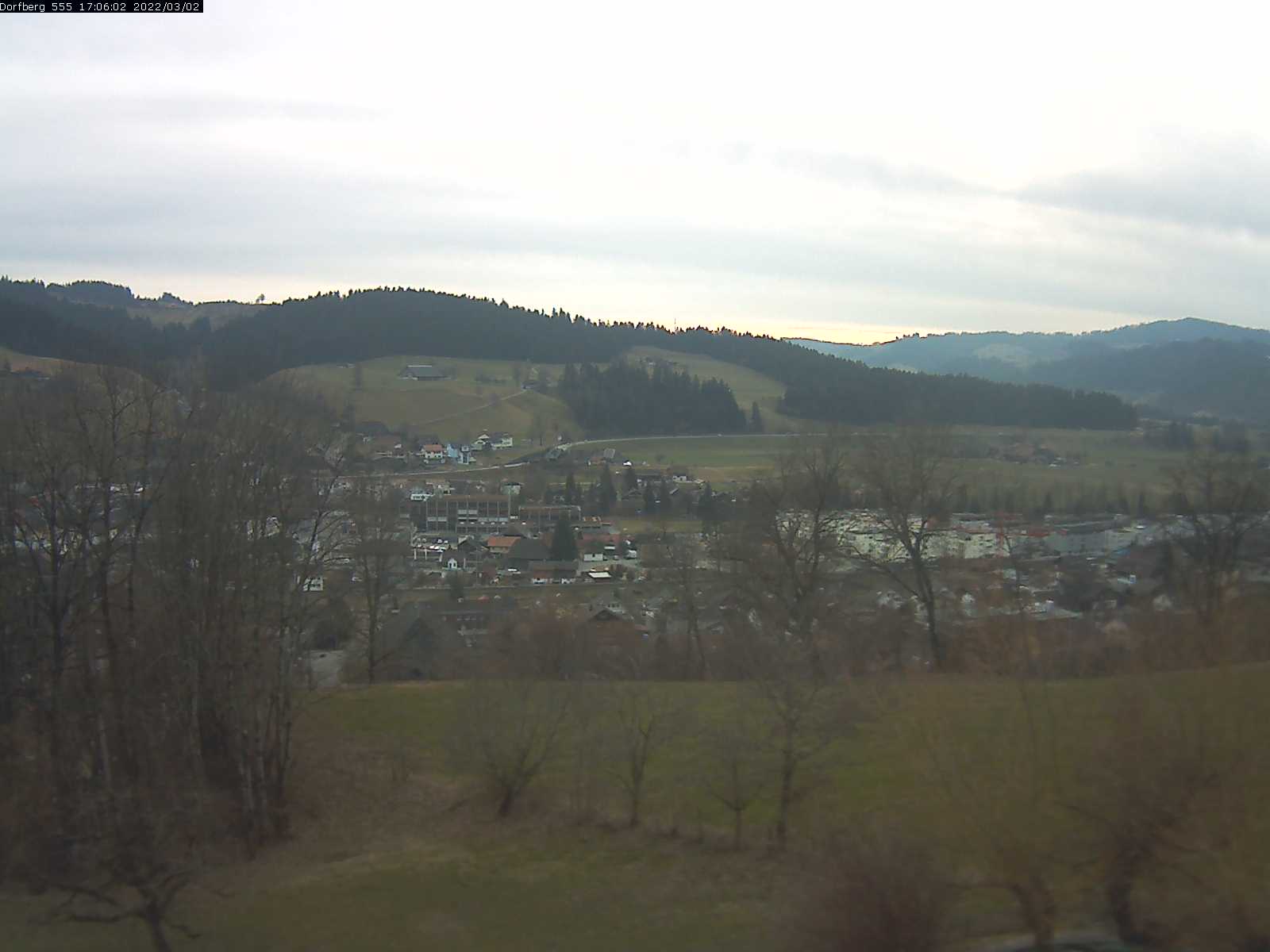 Webcam-Bild: Aussicht vom Dorfberg in Langnau 20220302-170601