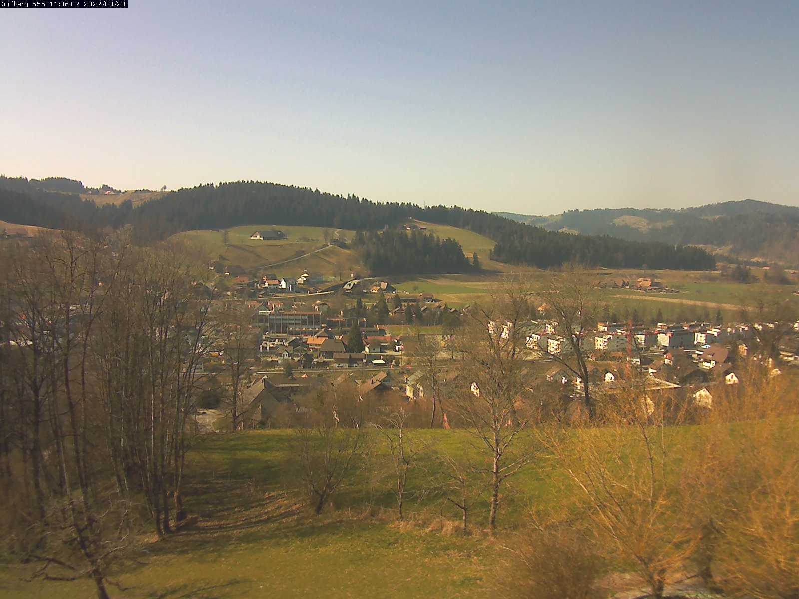 Webcam-Bild: Aussicht vom Dorfberg in Langnau 20220328-110601