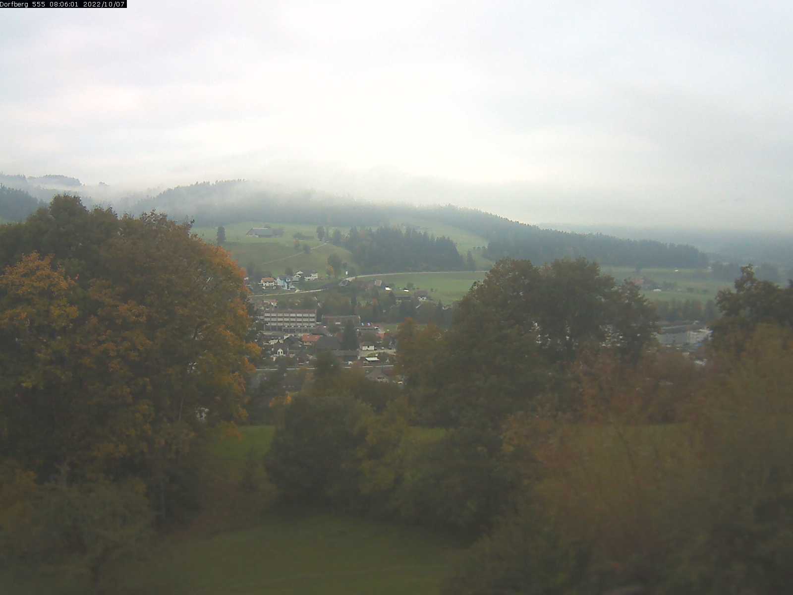 Webcam-Bild: Aussicht vom Dorfberg in Langnau 20221007-080601