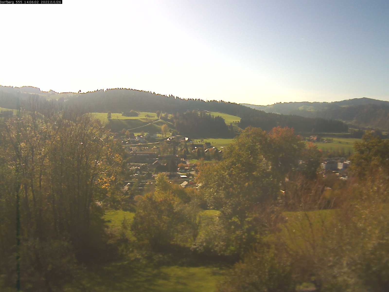 Webcam-Bild: Aussicht vom Dorfberg in Langnau 20221026-140601