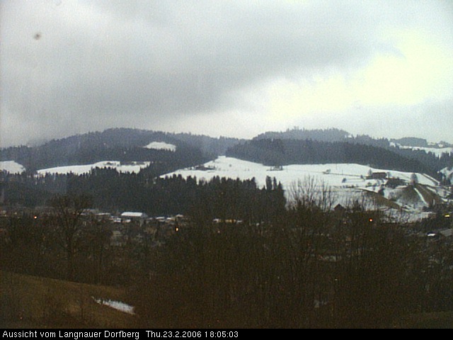 Webcam-Bild: Aussicht vom Dorfberg in Langnau 20060223-180500