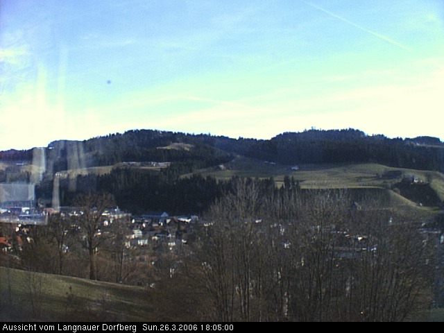 Webcam-Bild: Aussicht vom Dorfberg in Langnau 20060326-180500