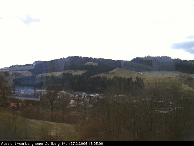 Webcam-Bild: Aussicht vom Dorfberg in Langnau 20060327-180500