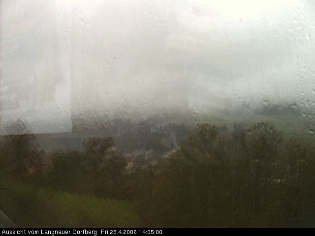 Webcam-Bild: Aussicht vom Dorfberg in Langnau 20060428-140500