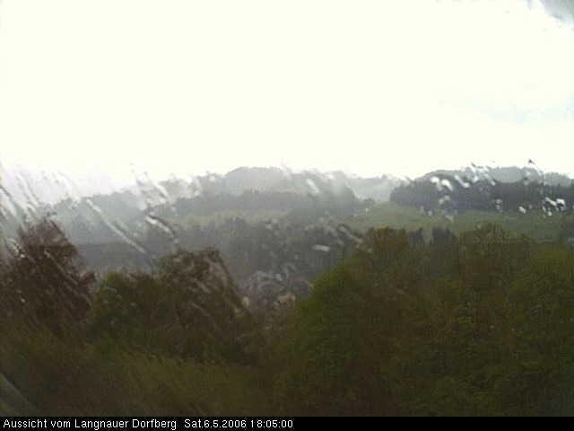 Webcam-Bild: Aussicht vom Dorfberg in Langnau 20060506-180500