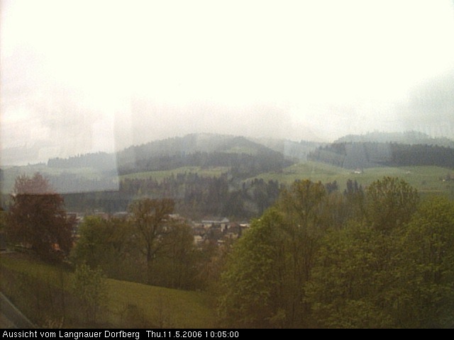 Webcam-Bild: Aussicht vom Dorfberg in Langnau 20060511-100500