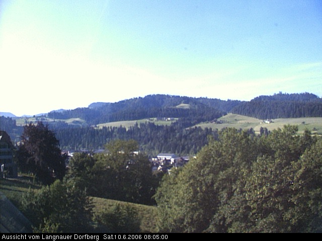 Webcam-Bild: Aussicht vom Dorfberg in Langnau 20060610-080500