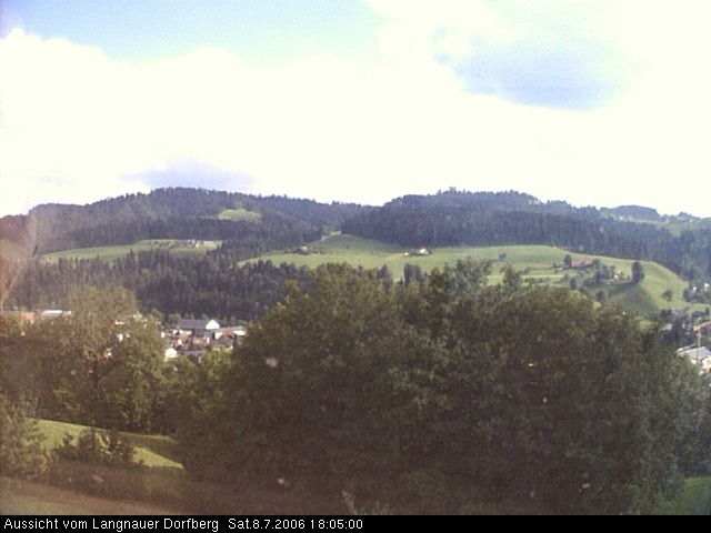 Webcam-Bild: Aussicht vom Dorfberg in Langnau 20060708-180500