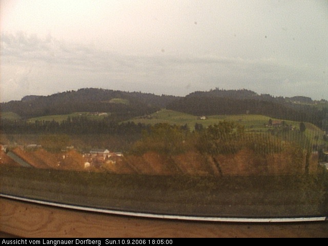 Webcam-Bild: Aussicht vom Dorfberg in Langnau 20060910-180500