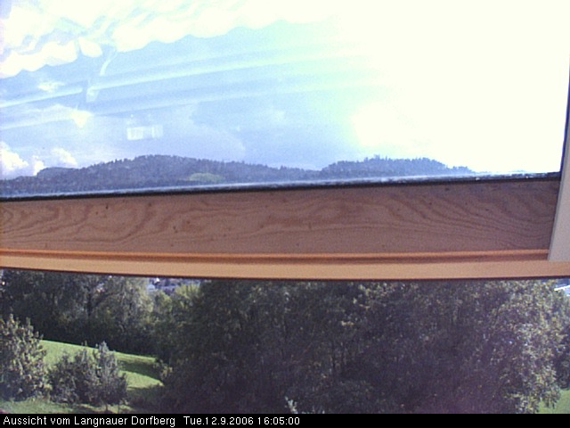 Webcam-Bild: Aussicht vom Dorfberg in Langnau 20060912-160500