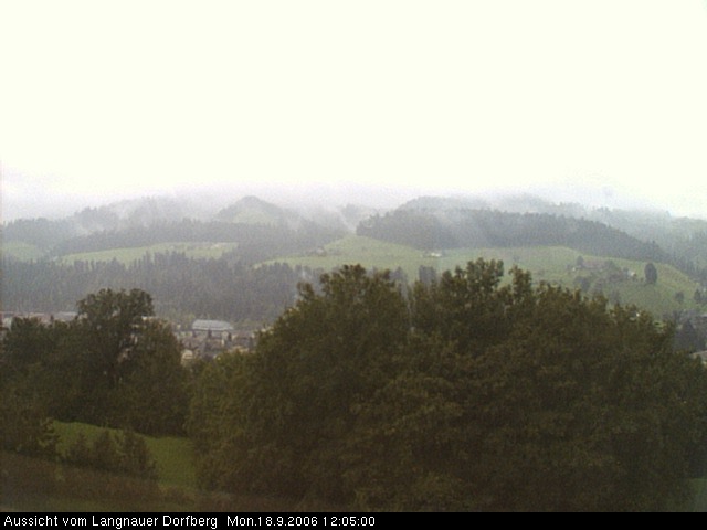 Webcam-Bild: Aussicht vom Dorfberg in Langnau 20060918-120500