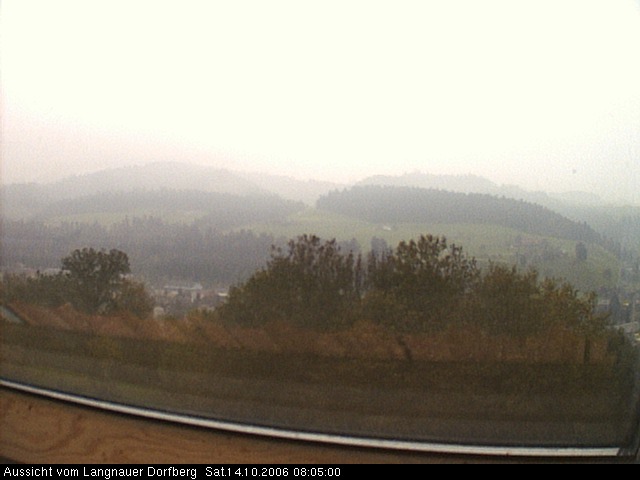 Webcam-Bild: Aussicht vom Dorfberg in Langnau 20061014-080500