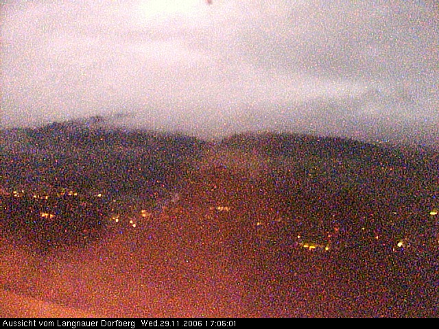 Webcam-Bild: Aussicht vom Dorfberg in Langnau 20061129-170500