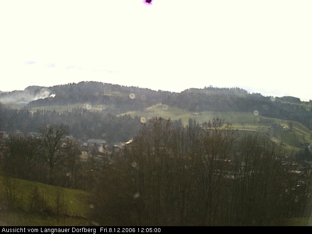 Webcam-Bild: Aussicht vom Dorfberg in Langnau 20061208-120500