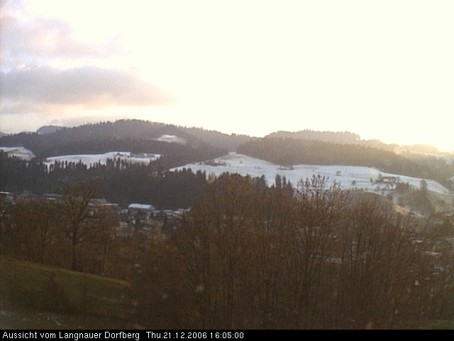 Webcam-Bild: Aussicht vom Dorfberg in Langnau 20061221-160500