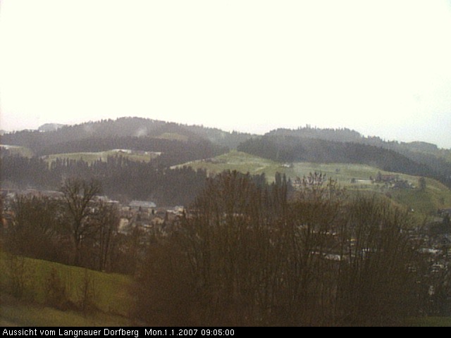 Webcam-Bild: Aussicht vom Dorfberg in Langnau 20070101-090500