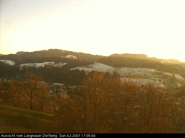 Webcam-Bild: Aussicht vom Dorfberg in Langnau 20070204-170500